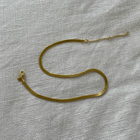 Madewell Delicate Collection Demi-Fine Skinny Herringbone Chain - Picture 4 of 8